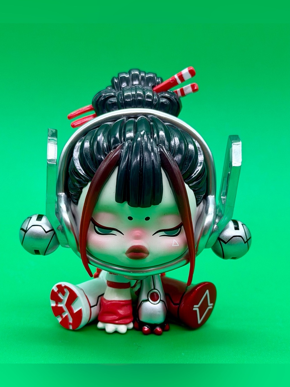 Skull panda figure